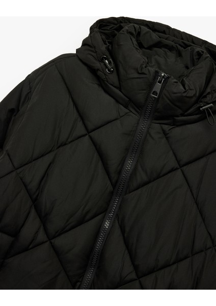 Polar Cep Detaylı Uzun Kollu Fermuarlı Su Itici Kapşonlu Kapitone Mont indirimleri