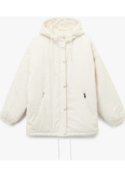 Fermuarlı Uzun Kollu Su Itici Kapüşonlu Anorak Şişme Spor Mont modelleri