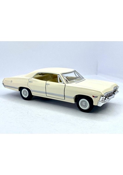 Çek Bırak 1967 Chevrolet Impala ( Krem ) Oyuncak Araba