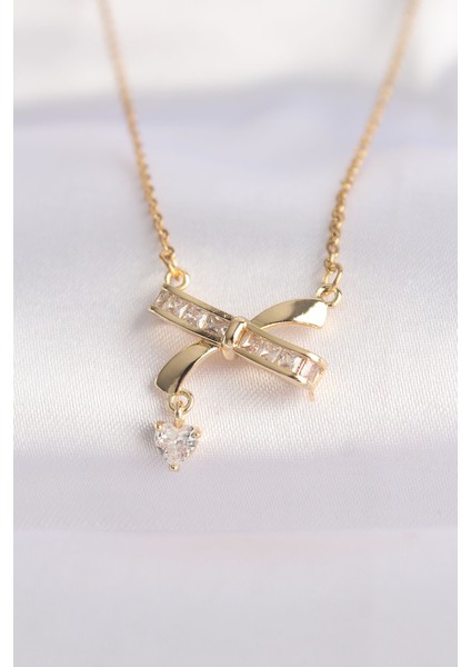 316L Çelik Zincir Altın Renk Zirkon Taşlı Kalp Detay Fiyonk Kolye fiyatları