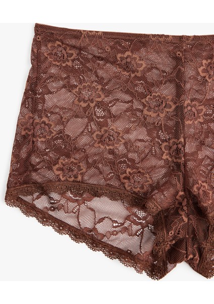 Dantel Detaylı Rahat Kalıp Kısa Şort modelleri