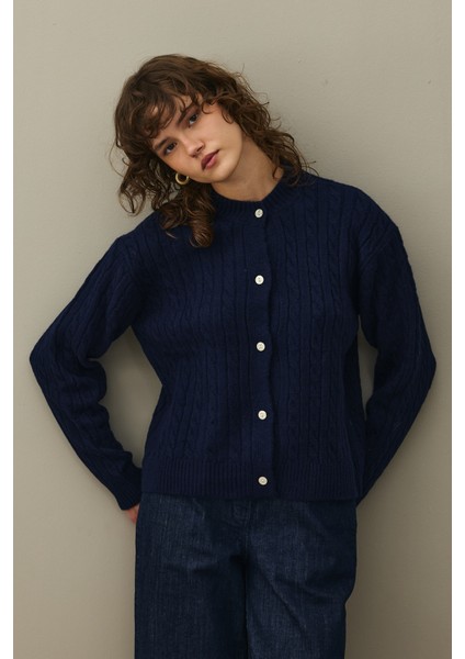 Saç Örgü Crop Hırka Lacivert fırsatları