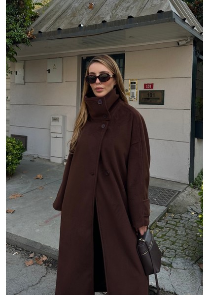 Kahverengi Vittoria Düğmeli Yaka Kaban - 2511 modelleri