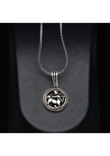 543 Yay Burcu Gümüş Kolye