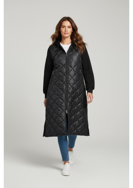 Kadın Önü Fermuarlı Yanlardan Cepli Kapşonlu Kapitone Kap