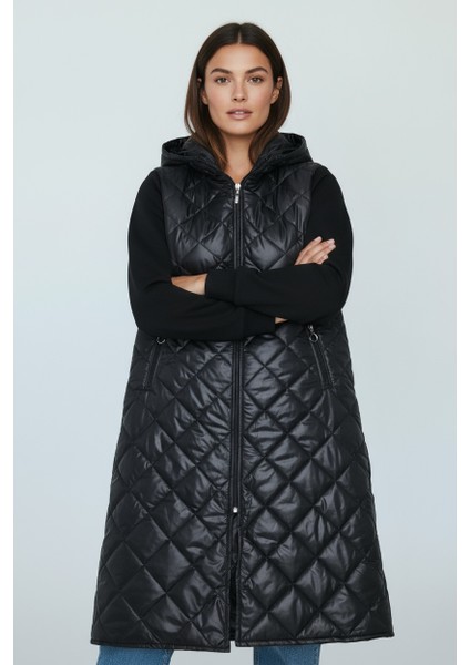 Kadın Önü Fermuarlı Yanlardan Cepli Kapşonlu Kapitone Kap fiyatları