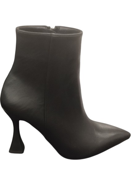 02206Z Fermuarlı Sivri Burun 9 cm Ince Topuk Günlük Hafif Şık Tasarım Kadın Bot