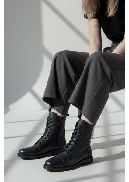 SV515 Hakiki Deri Oxford Tarz Kadın Siyah Postal Bot