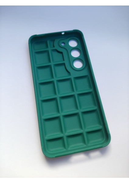 Samsung S23 Fe Yeşil Renk Darbe Emici Kamera Korumalı Silikon Kılıf – Kırmızı / Siyah / Yeşil Renk Seçenekleri fırsatları