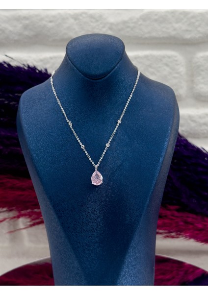 925 Ayar Gümüş Sıralı Tektaş Pembe Kuvars Damla Desenli Popüler Kadın Kolye fiyatları