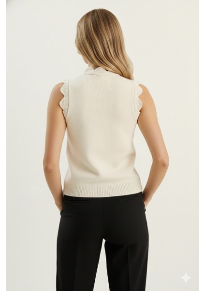 Kadın Dantel Örgü Düğmeli Triko Yelek | Krem – Zarif & Şık Tasarım – Standart Beden modelleri