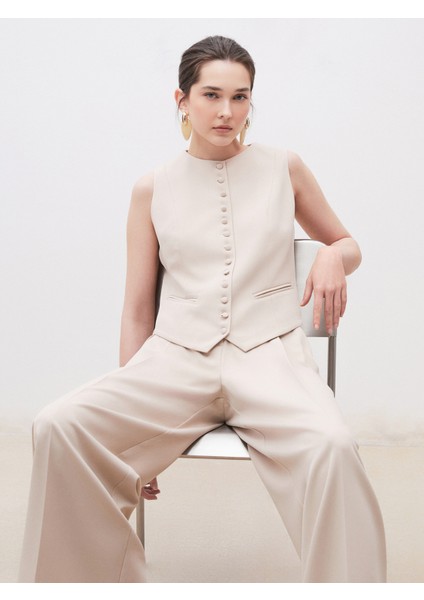 Bisiklet Yaka Krep Kadın Klasik Yelek