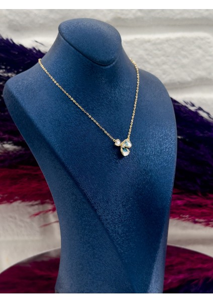 925 Ayar Gümüş Özel Tasarım Gold Renk Trend Kadın Kolye