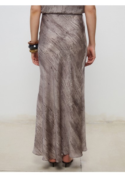 Loose Fit Dokulu Saten Etek fırsatları