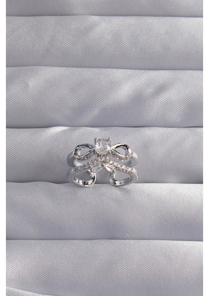 Pirinç Ayarlamalı Gümüş Renk Zirkon Taşlı 2li Görünüm Fiyonk Yüzük fiyatları