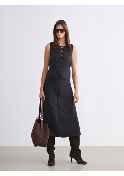 Beli Kemerli Süet Etek