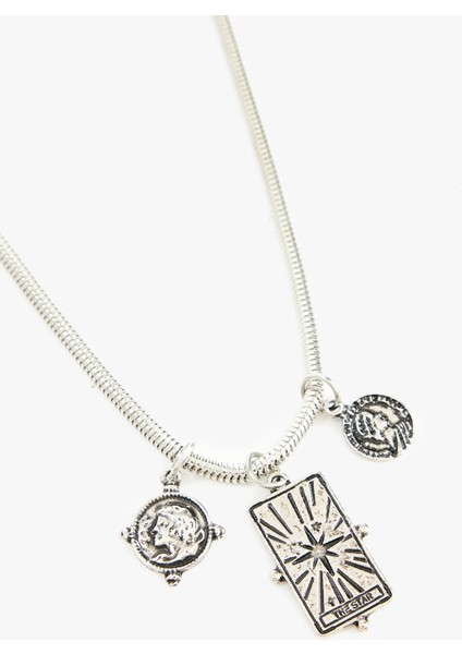 Işlemeli Charm Kolye modelleri