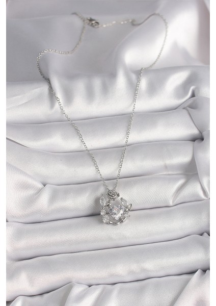 316L Çelik Gümüş Renk Zincir Zirkon Taşlı Kalp Figür Gül Detay Kadın Kolye