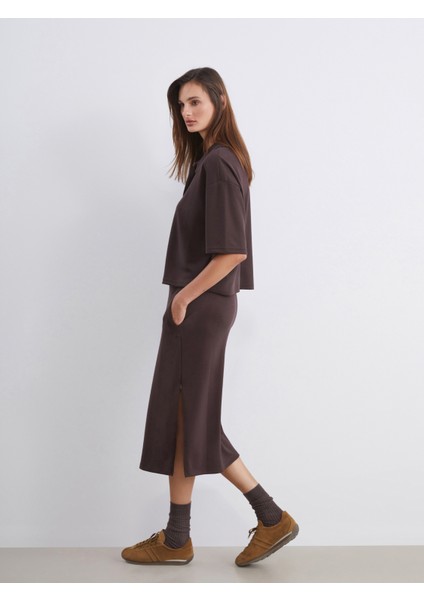 Beli Lastikli Yırtmaçlı Etek