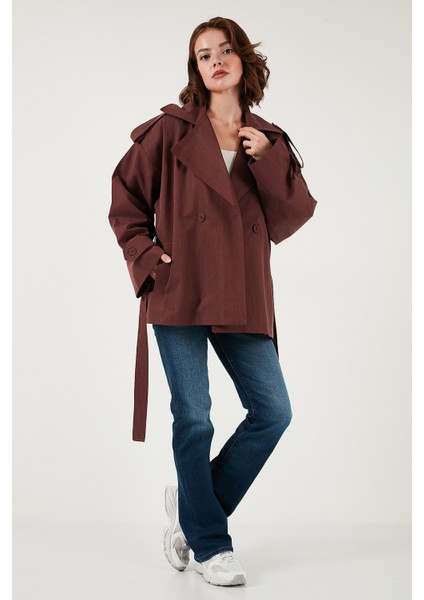 Oversize Fit Kruvaze Yaka Kuşaklı Düğmeli Trençkot Bayan Trençkot 6839609