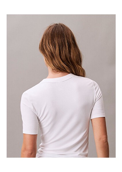 Kadın Beyaz Gömlek indirimleri