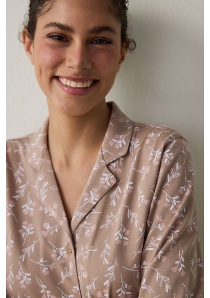 Bej Flower Time Gömlek Yaka Pamuklu Uzun Kollu Pijama Takımı fiyatları