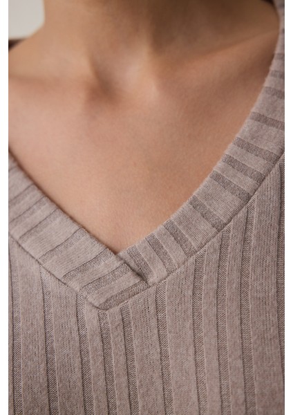 Latte Mocha Soft V Yaka Uzun Kol Pijama Takımı fırsatları