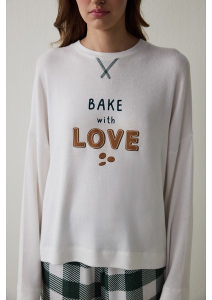 Kırık Beyaz With Love Slogan Baskılı Termal Etkili Sweatshirt Pijama Üstü fiyatları