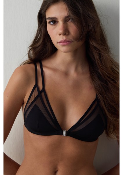 Siyah Önden Açılan Balensiz Dolgusuz Üçgen Sütyen fiyatları