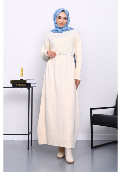 Krem Bisiklet Yaka Triko Elbise