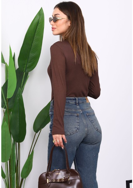 Kahverengi Parmak Geçme Detaylı Body modelleri