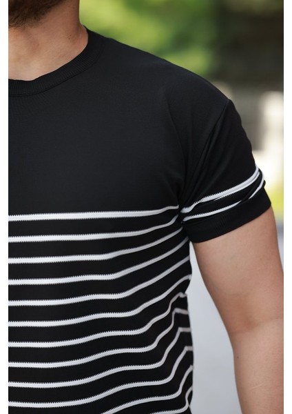 Erkek Çizgi Desenli Bisiklet Yaka Kısa Kollu T-Sihrt modelleri