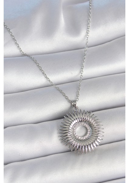 316L Çelik Gümüş Renk Zincir Zirkon Taşlı Nova Yıldız Model Kadın Kolye fiyatları