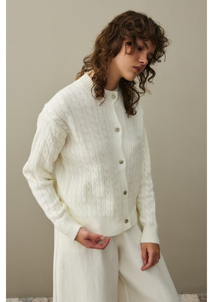 Saç Örgü Crop Hırka Ekru indirimleri