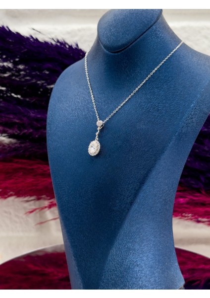 925 Ayar Gümüş Oval Taşlı Özel Tasarım Trend Kadın Kolye fiyatları