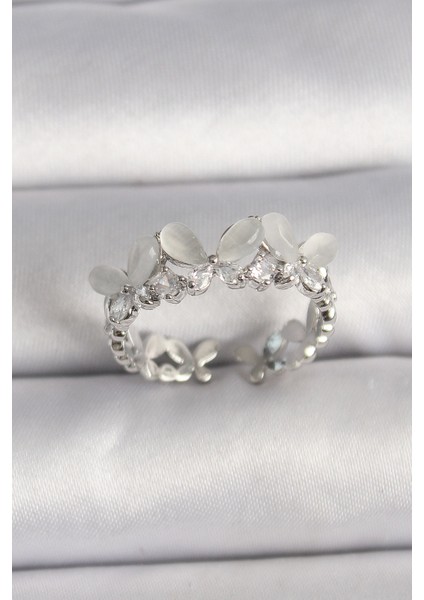 Pirinç Gümüş Renk Zirkon Taşlı Beyaz Mineli Kelebek Model Ayarlanabilir Yüzük