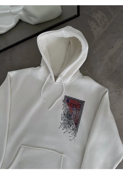 Uzun Kol Kapüşonlu Ön ve Arka Baskılı Sweatshirt - Beyaz -Vlmr fırsatları