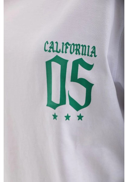 Unisex Baskılı Oversize T-Shirt - Beyaz -Vlmr modelleri