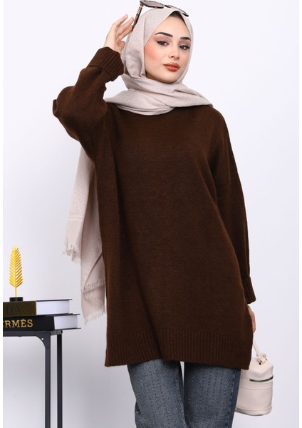 Kahverengi Dik Yaka Oversize Triko Kazak modelleri