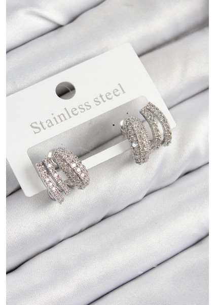 Pirinç Zirkon Taşlı Kıvrımlı Model Gümüş Renk Kadın Küpe