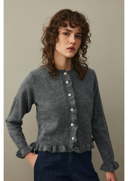 Ince Fırfırlı Tiftik Hırka Antrasit fırsatları