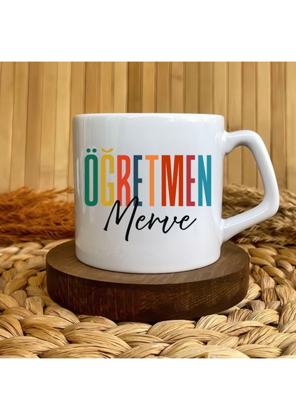 Kişiye Özel Lüks Kupa Öğretmen Pastel Harf Temalı 250 ML fiyatları