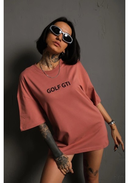 Kadın Oversize Baskılı Tişört - Golf Gtı Retro Araba Desenli,gül Kurusu -Vlmr