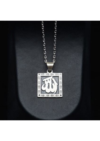 554 Allah Yazılı Kare Gümüş Kolye fiyatları