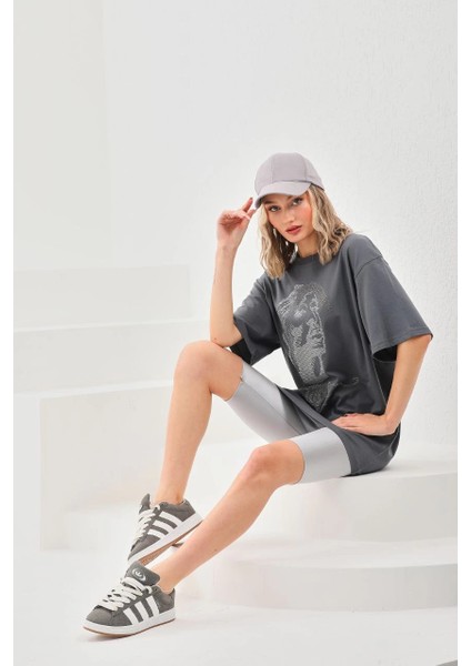 Unisex Taş Desenli Oversize T-Shirt - Füme -Vlmr modelleri