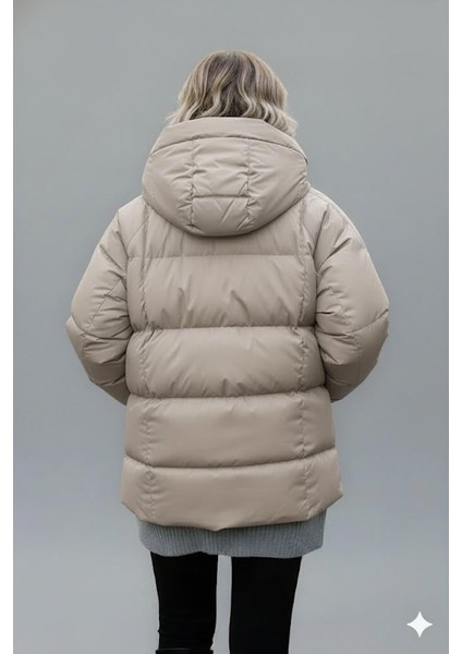 Kadın Bej Kapüşonlu Şişme Mont – Oversize Kışlık Kalın Mont – Soğuk Geçirmez Şişme Mont fiyatları