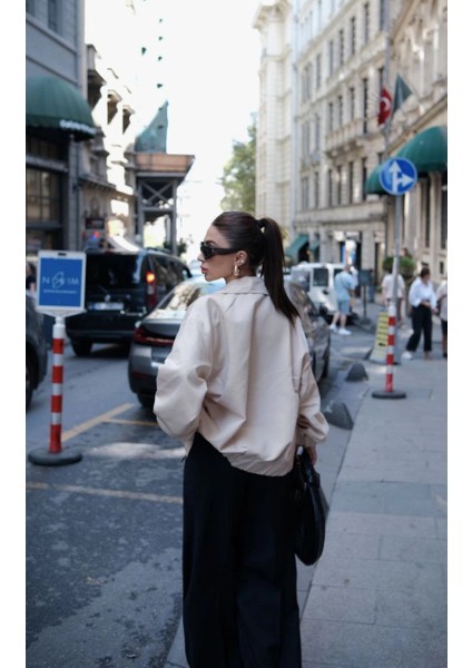 Fermuarlı Gömlek Yaka Bomber Ceket - Beyaz -Vlmr modelleri