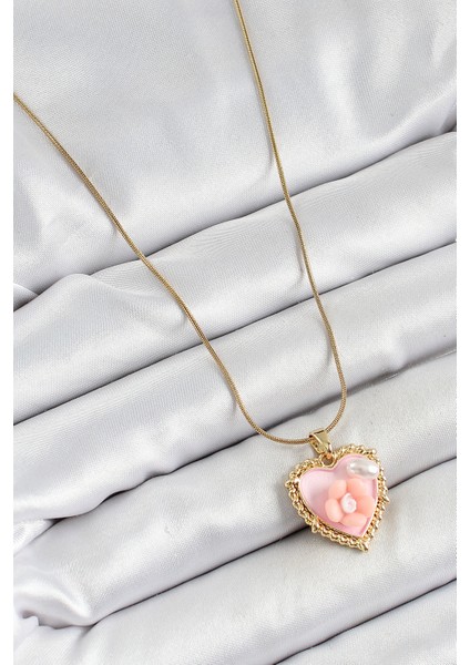 316L Çelik Zincir Pembe Sanatsal Portre Inci Detaylı Papatya Figürlü Kalp Model Gold Renk Kadın Kolye