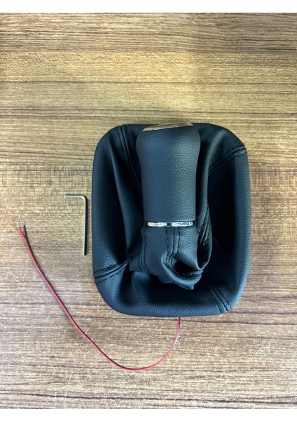 Bmw 3 Serisi E30 Alman Tipi Işıklı Vites Topuz ve Körüğü modelleri