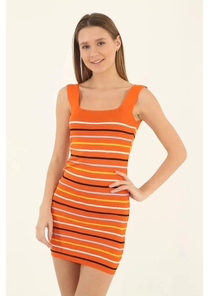 Kadın Kare Yaka Midi Boy Likralı Polelit Elbise - Turuncu -Vlmr fırsatları